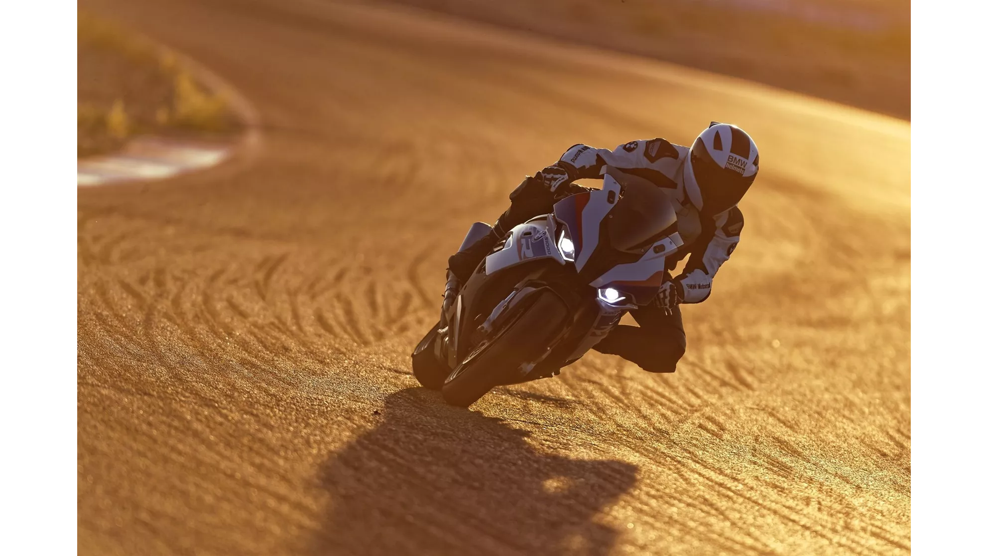 BMW S 1000 RR - Image 19 BMW S 1000 RR - Image 19