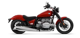 BMW R 18 2022 vs Honda GL 1800 Goldwing DCT 2022