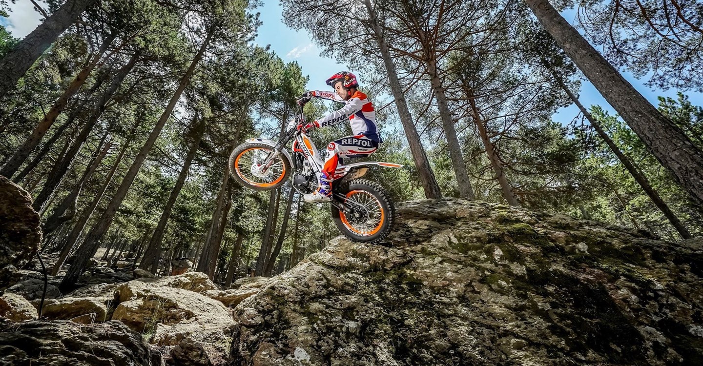 Montesa Cota 301RR Race Replica