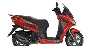 Aprilia SXR 50 2022 vs Aprilia SR 50 R 2018