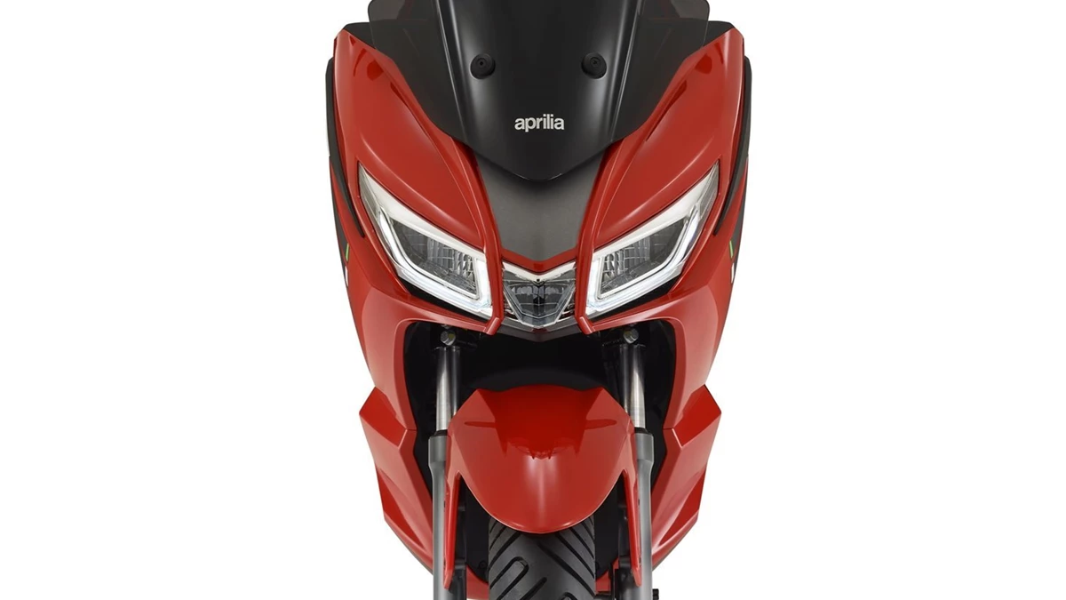 Aprilia SXR 50 Bild 5: Aprilia SXR 50