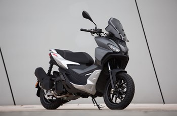 Aprilia SR GT 125 2022 - Bild 14 Aprilia SR GT 125 2022 - Bild 14