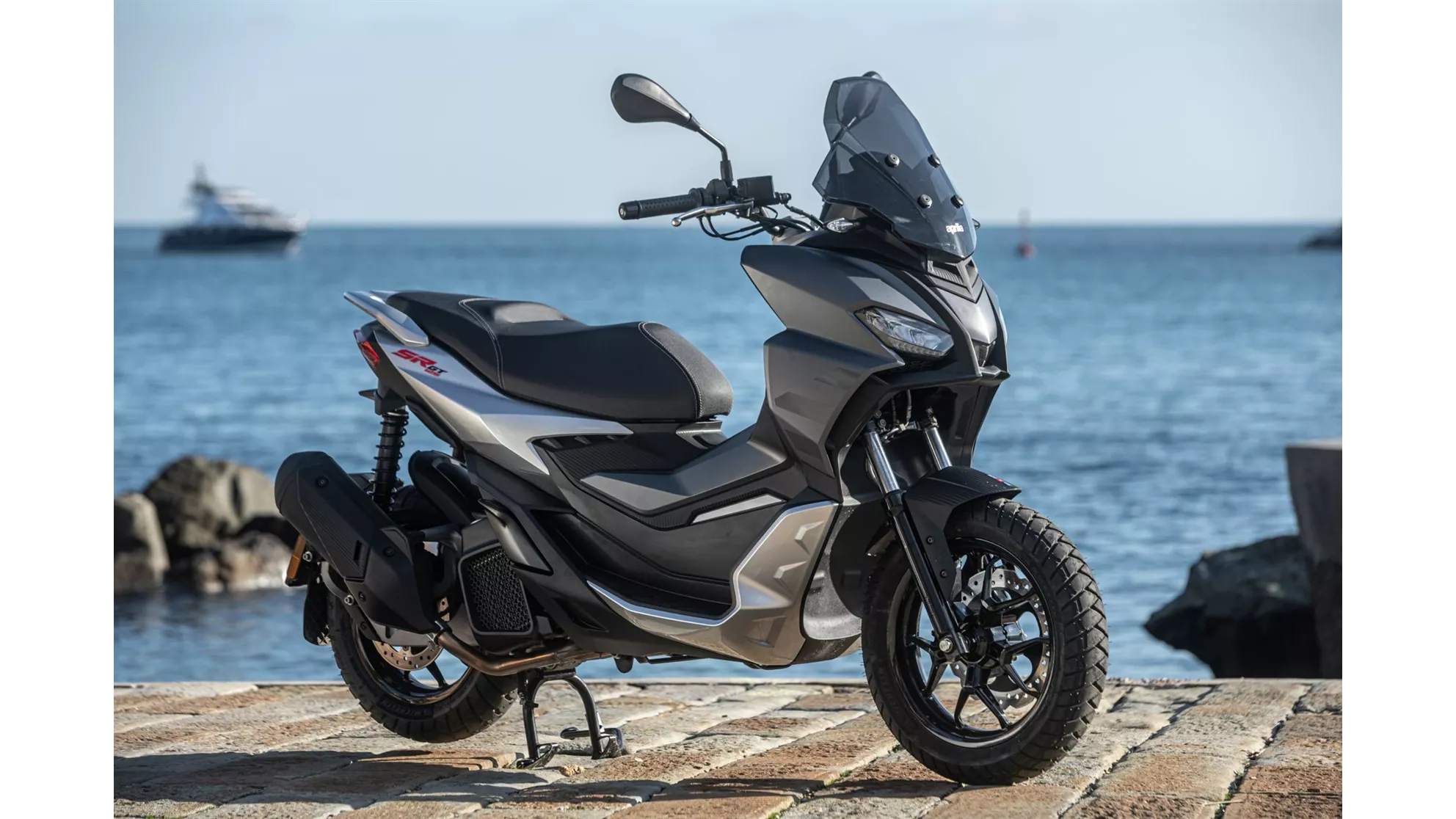 Aprilia SR GT 125 - Image 1 Aprilia SR GT 125 - Image 1