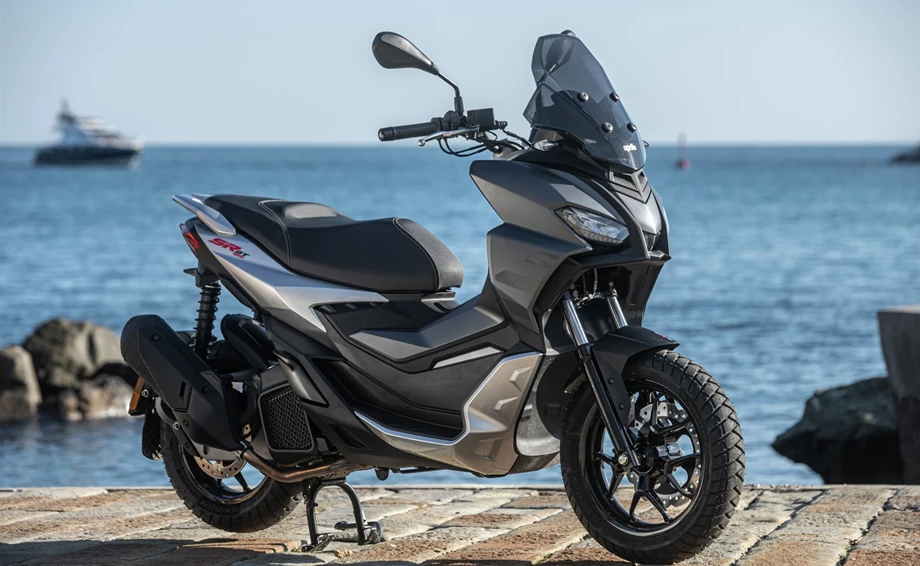 Aprilia SR GT 125 Bild 2: Aprilia SR GT 125