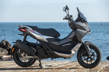 Aprilia SR GT 125 2022 - Bild 24 Aprilia SR GT 125 2022 - Bild 24