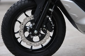 Aprilia SR GT 125 2022 - Bild 7 Aprilia SR GT 125 2022 - Bild 7