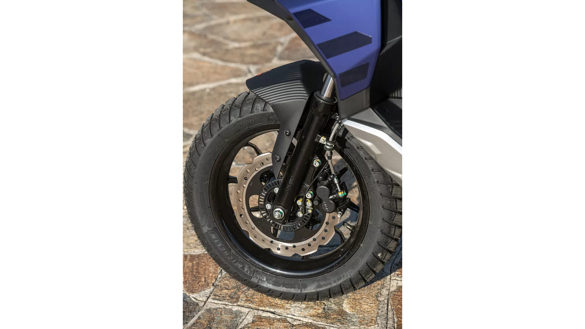 Aprilia SR GT 200 - Image 13 Aprilia SR GT 200 - Image 13