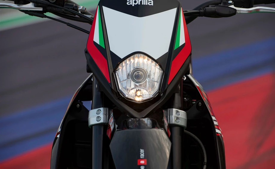 Aprilia SX 125 Bild 6: Aprilia SX 125