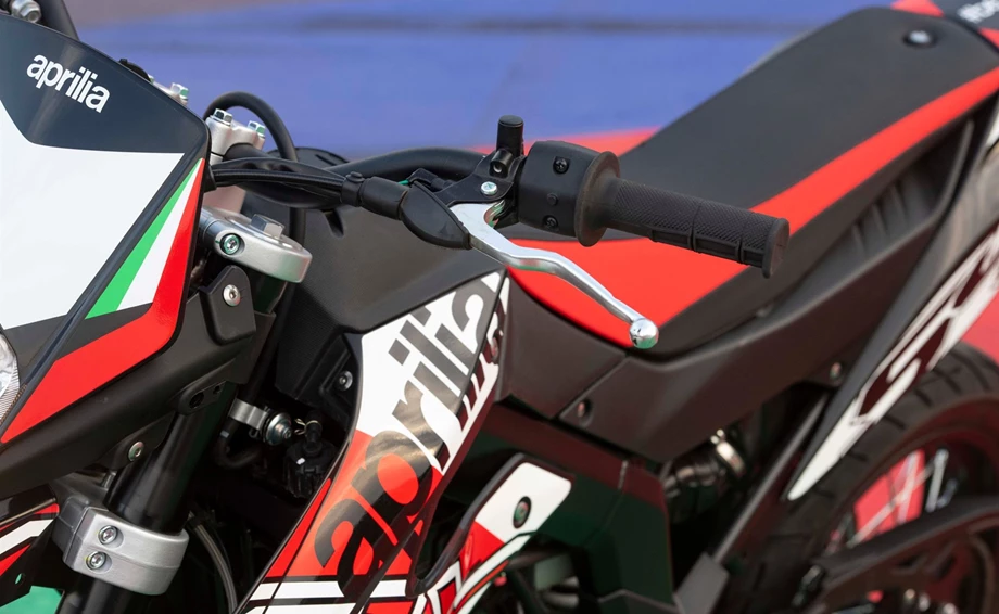Aprilia SX 125 Bild 9: Aprilia SX 125