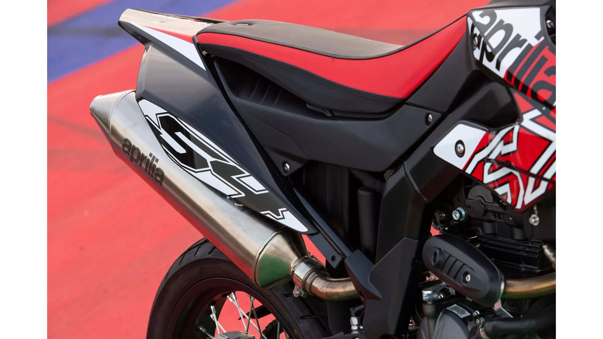 Aprilia SX 125 - Image 9 Aprilia SX 125 - Image 9