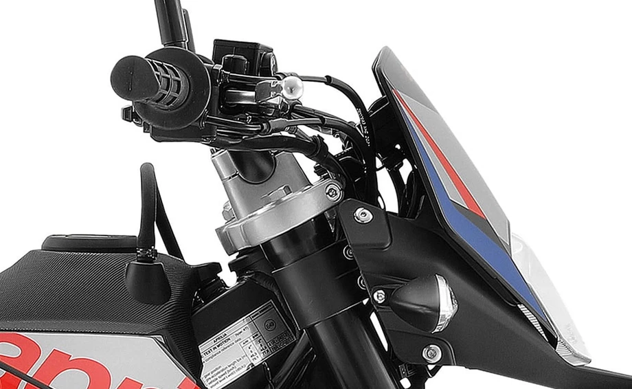 Aprilia RX 125 Bild 4: Aprilia RX 125