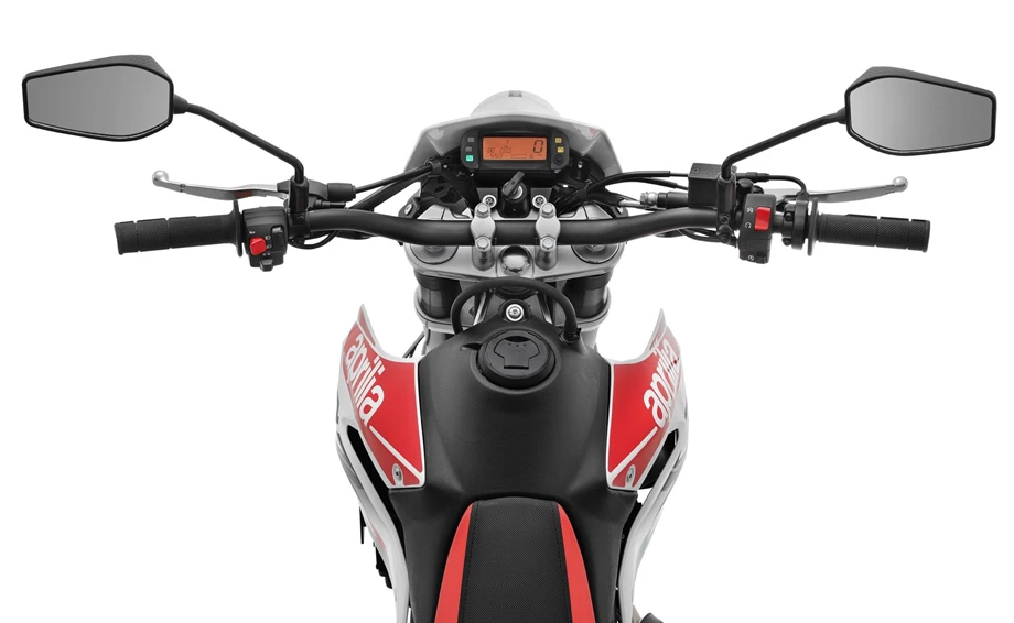 Aprilia RX 125 Bild 8: Aprilia RX 125