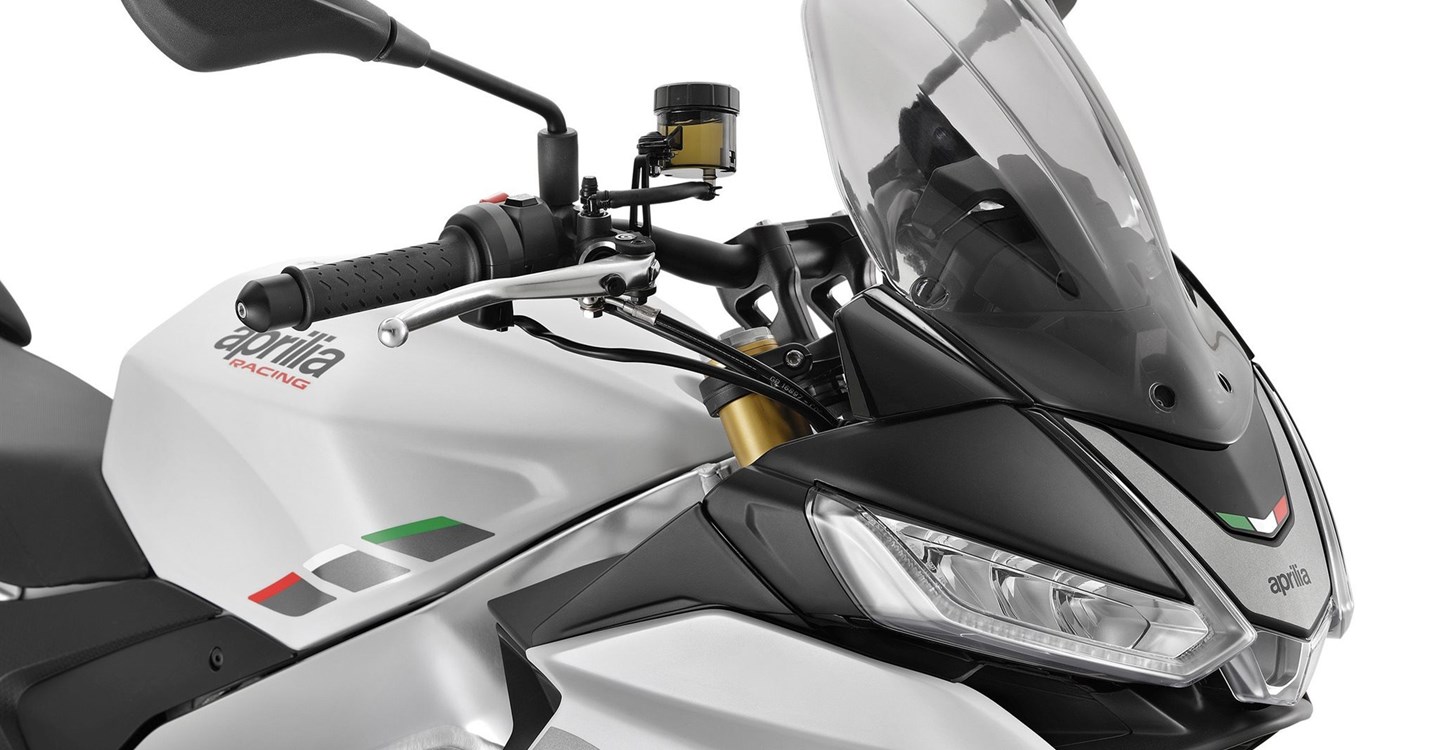 Aprilia Tuono V4 1100