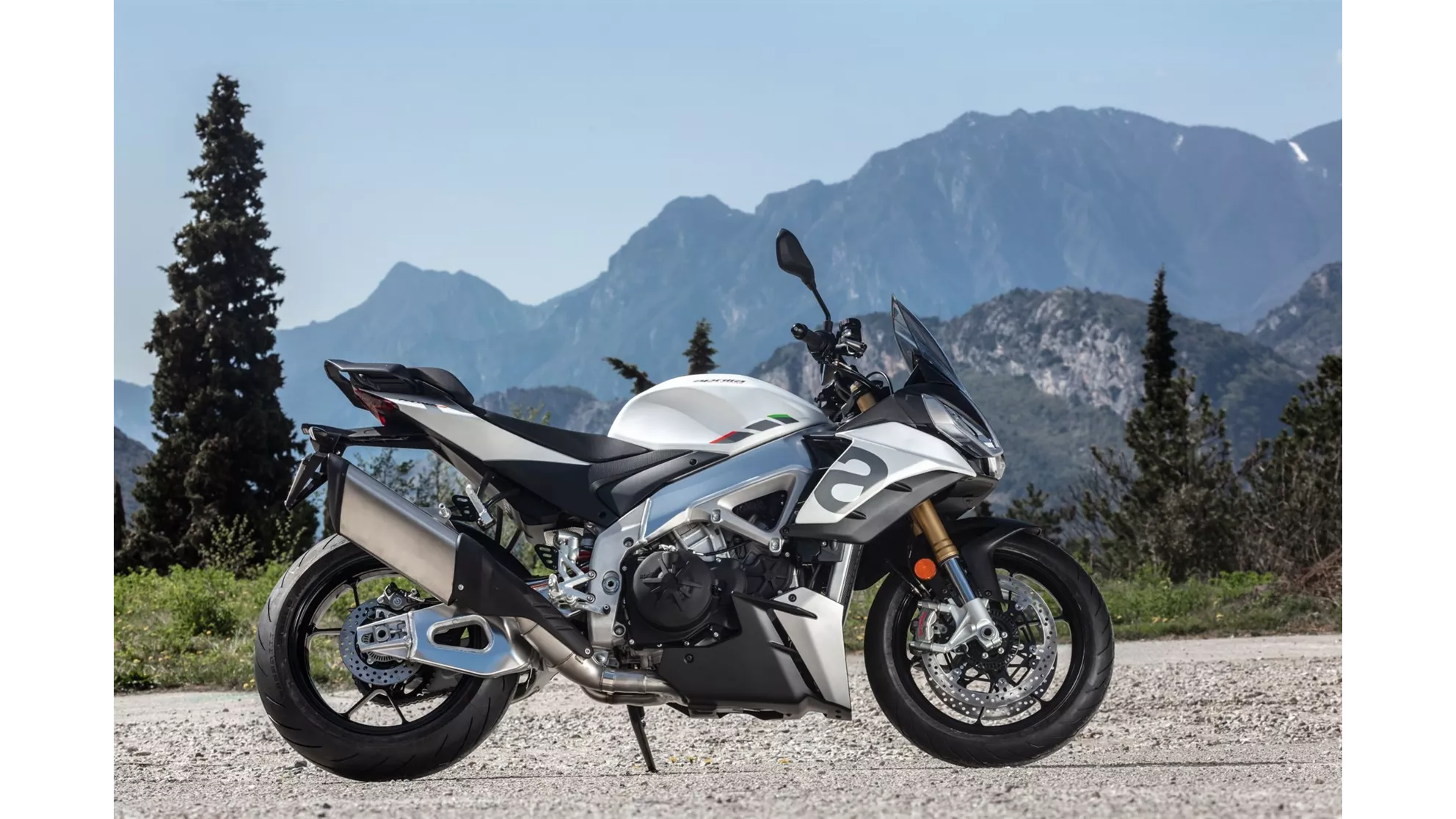 Aprilia Tuono V4 1100 - Image 23 Aprilia Tuono V4 1100 - Image 23
