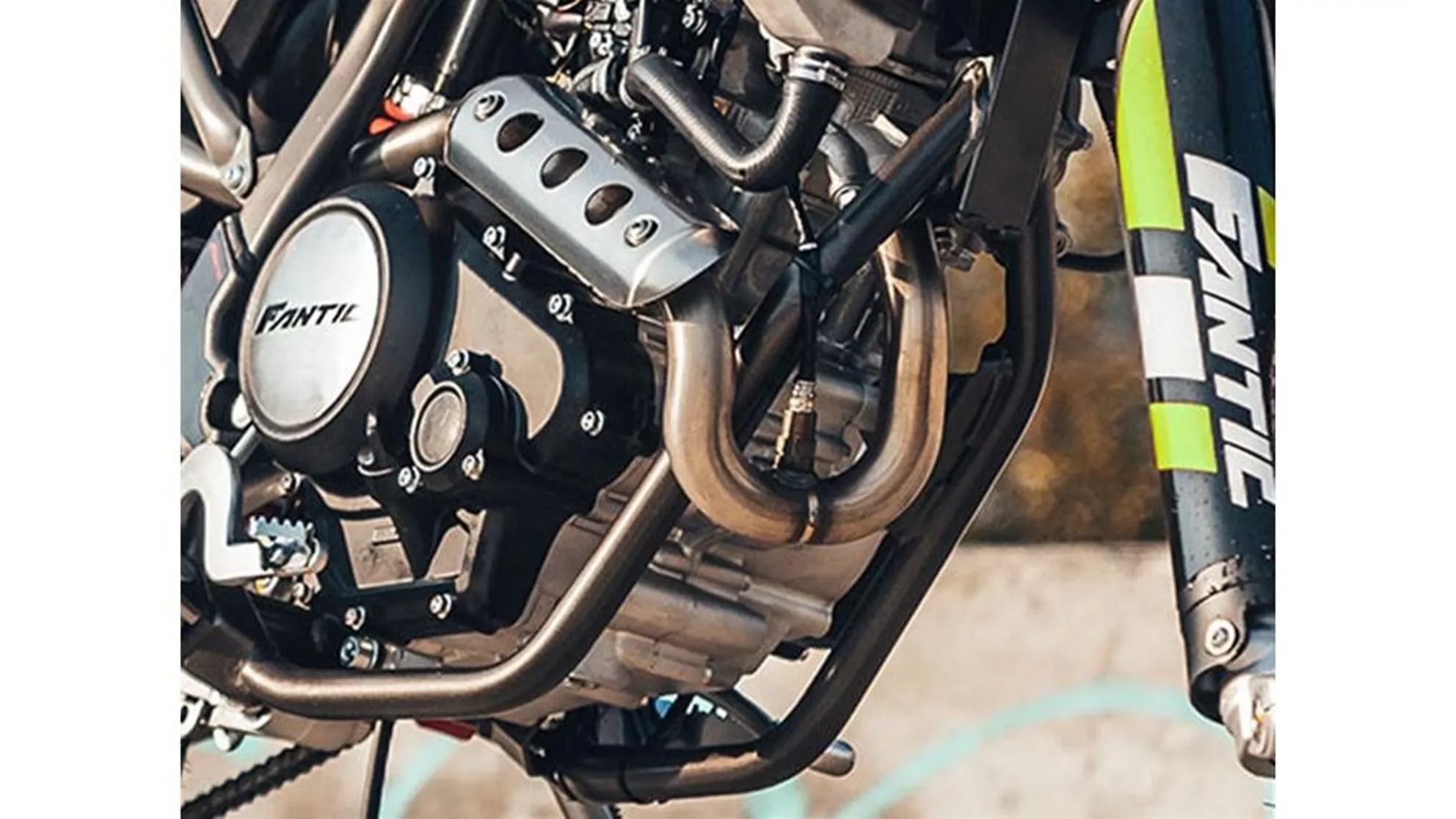 Fantic XEF 125 Performance - Image 4 Fantic XEF 125 Performance - Image 4