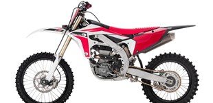 Yamaha YZ450F 2017 vs Fantic XXF 450 2022