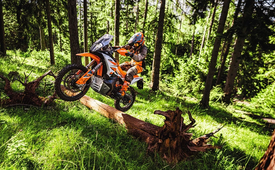 KTM 890 Adventure R Bild 17: KTM 890 Adventure R