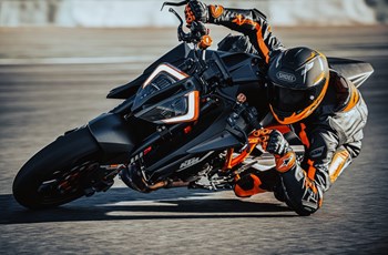 KTM 1290 Super Duke RR 2023 - Bild 11 KTM 1290 Super Duke RR 2023 - Bild 11