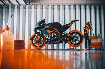 KTM RC 8C 2023 - Bild 11