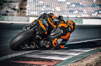 KTM RC 8C 2023 - Bild 22