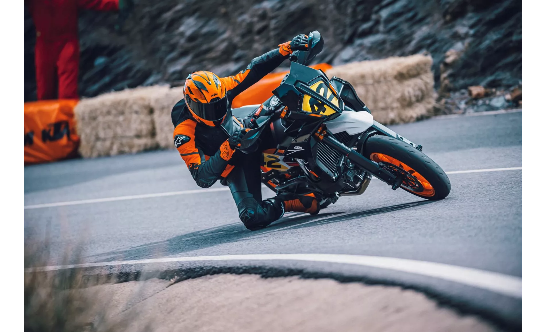 KTM 890 SMT 2023 KTM 890 SMT 2023