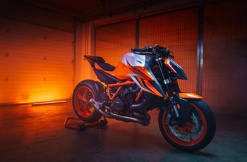 KTM 1290 Super Duke R EVO 2023 - Bild 10 KTM 1290 Super Duke R EVO 2023 - Bild 10