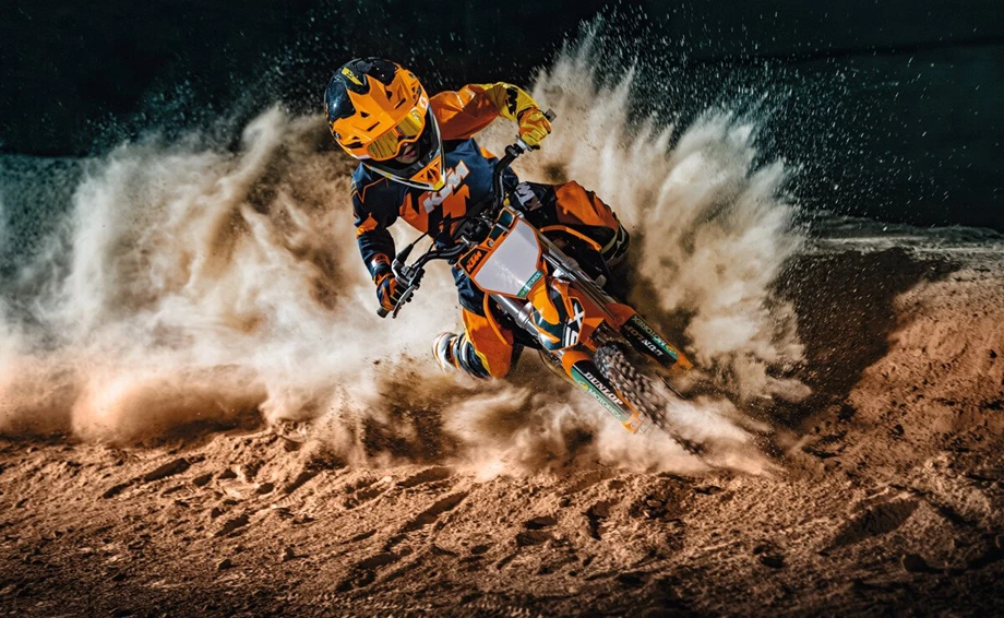 KTM 50 SX FACTORY EDITION Bild 2: KTM 50 SX FACTORY EDITION