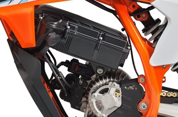 KTM SX-E 3 2023 - Bild 6