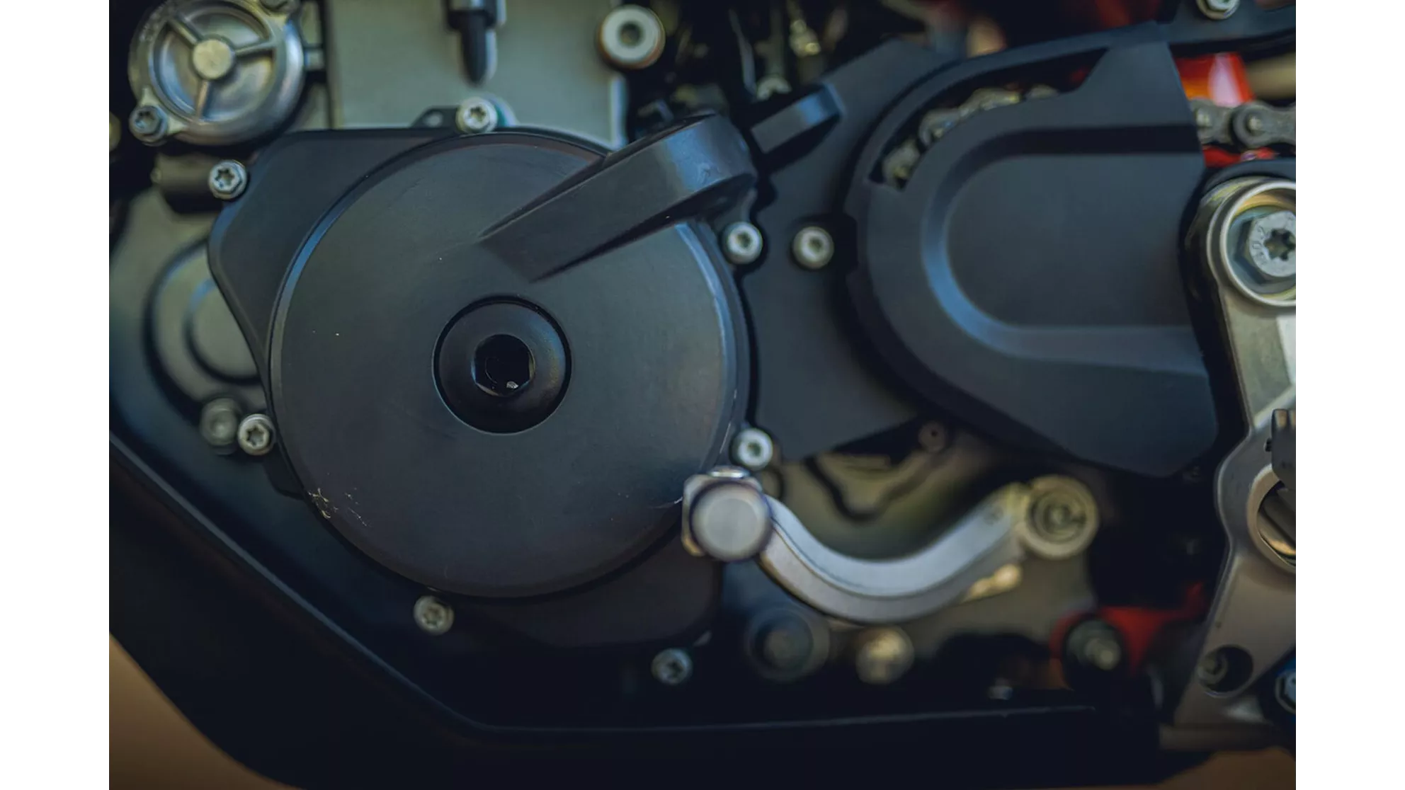 KTM 690 SMC R - Image 7 KTM 690 SMC R - Image 7