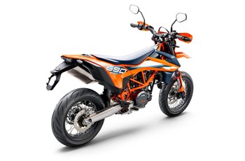 KTM 690 SMC R 2023 - Bild 16 KTM 690 SMC R 2023 - Bild 16