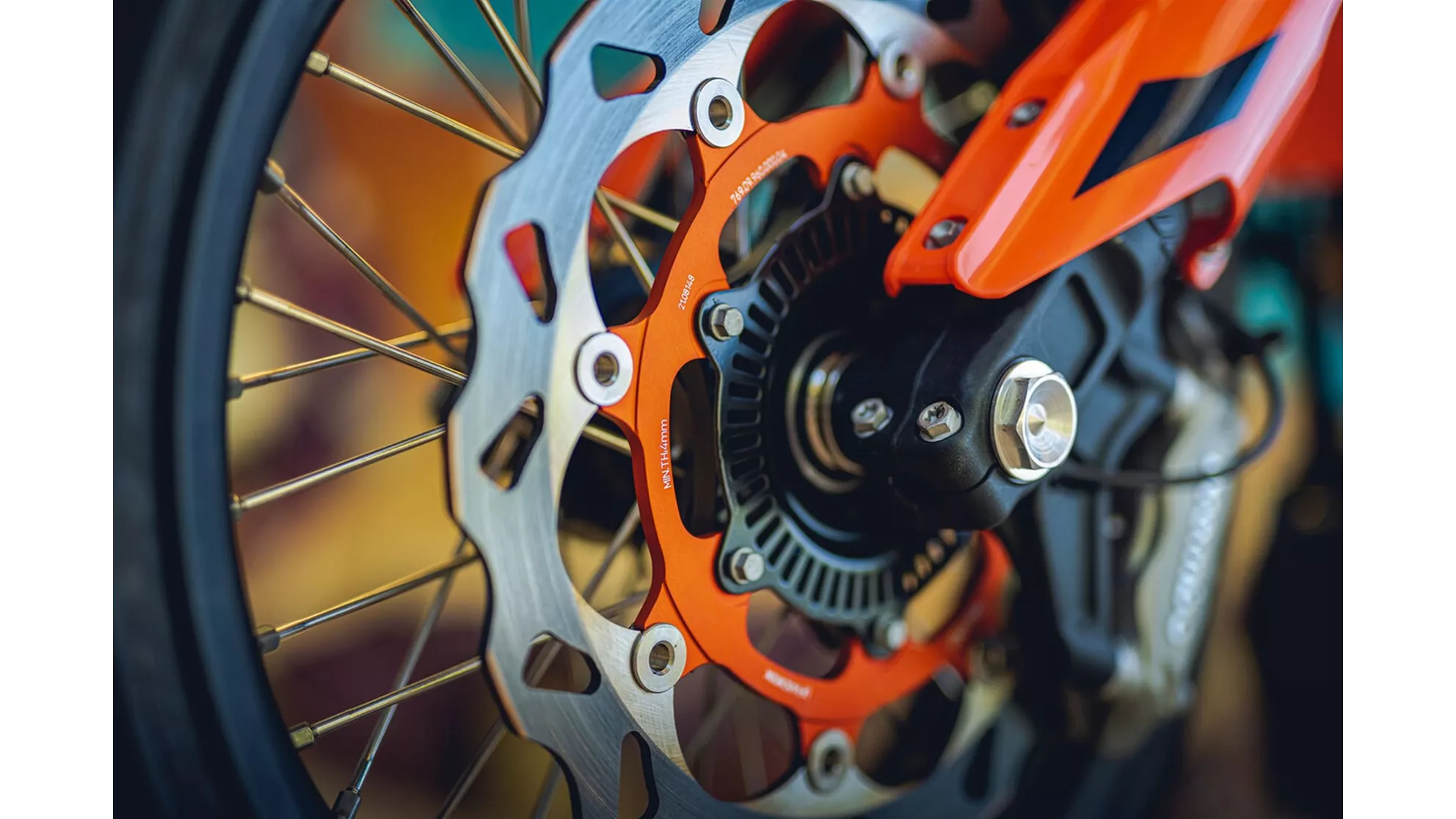 KTM 690 SMC R - Image 17 KTM 690 SMC R - Image 17