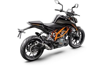 KTM 390 Duke 2023 - Bild 4 KTM 390 Duke 2023 - Bild 4