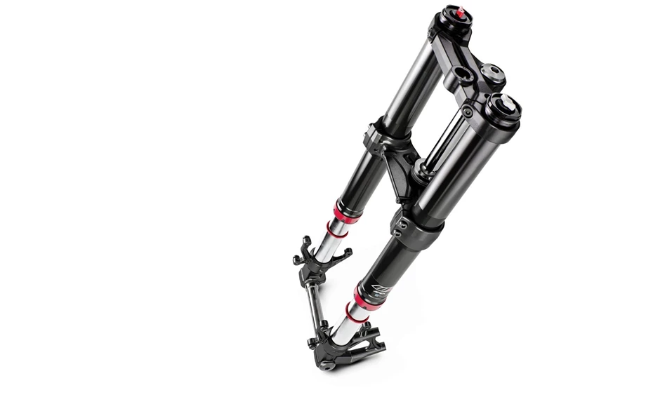 KTM RC 390 Bild 4: KTM RC 390