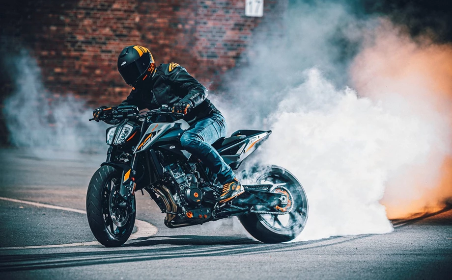 KTM 790 Duke Bild 10: KTM 790 Duke