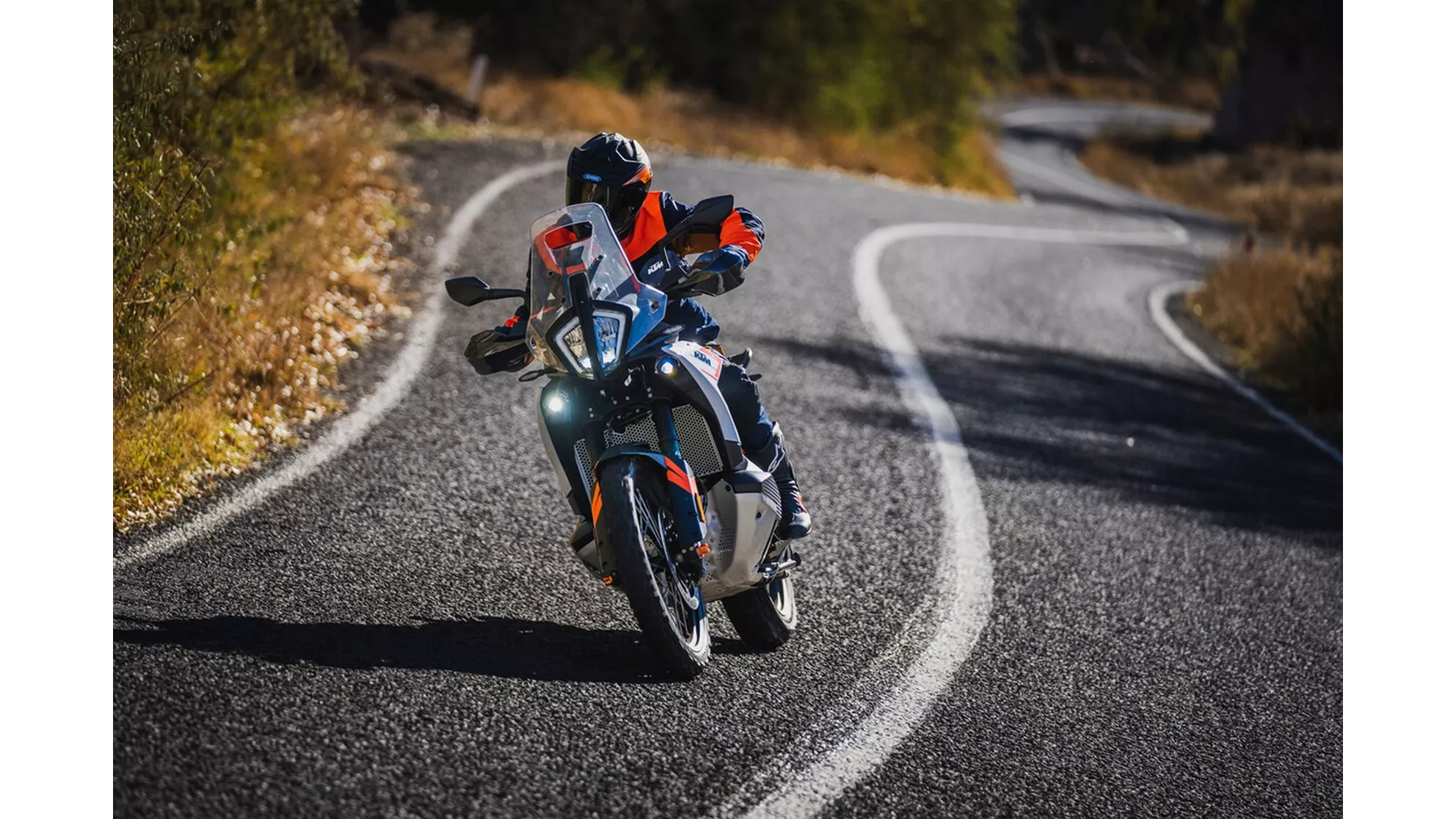 KTM 790 Adventure - Image 15 KTM 790 Adventure - Image 15