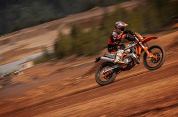 KTM 300 EXC TPI Erzberg Edition 2023 - Bild 5 KTM 300 EXC TPI Erzberg Edition 2023 - Bild 5