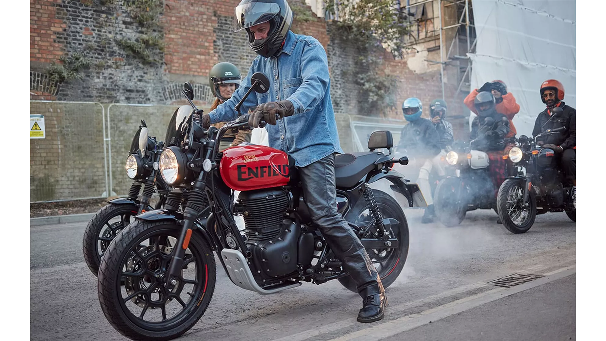 Royal Enfield HNTR 350 - Image 1 Royal Enfield HNTR 350 - Image 1