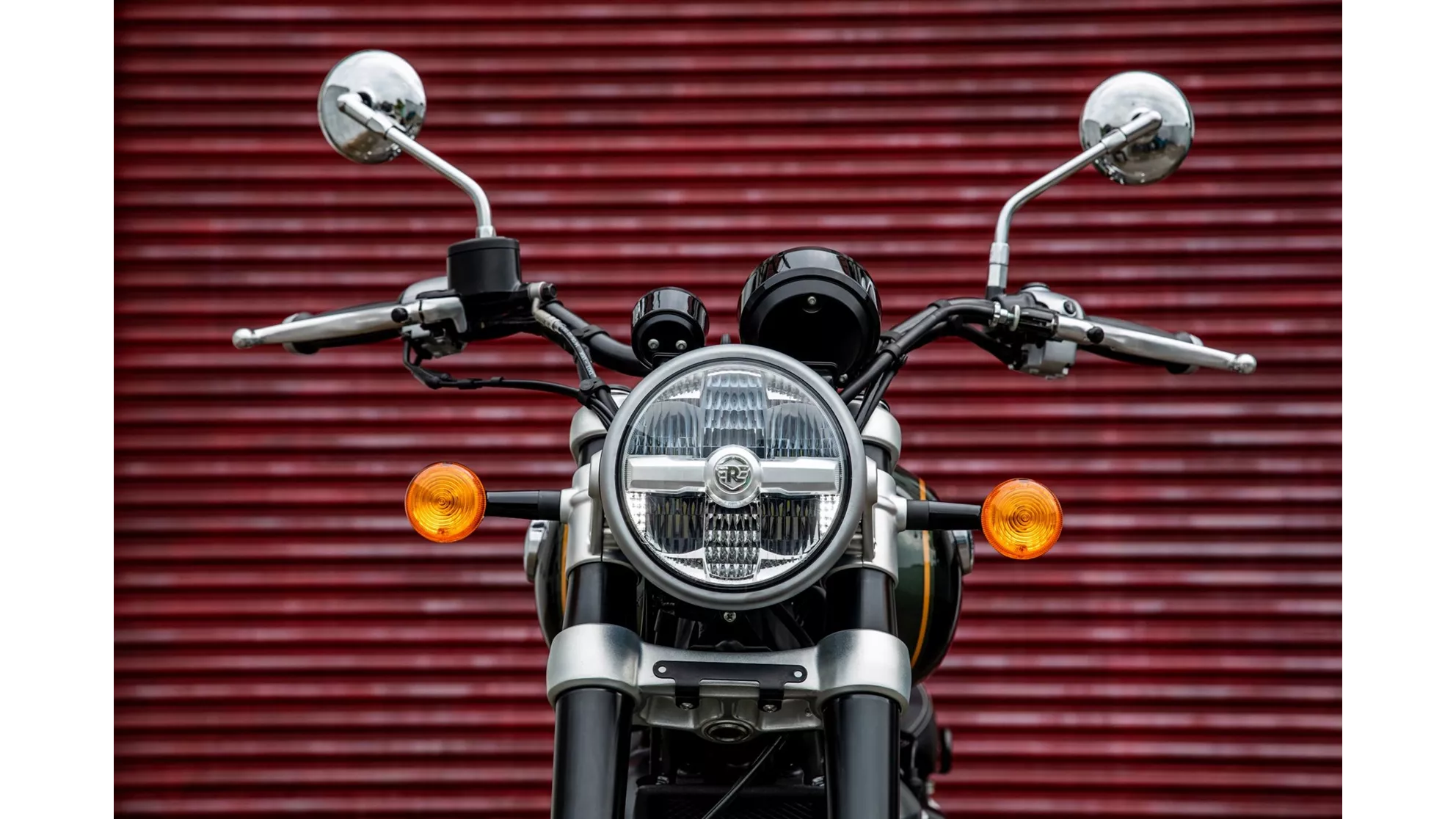 Royal Enfield Super Meteor 650 - Image 24 Royal Enfield Super Meteor 650 - Image 24