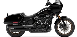 Triumph Scrambler 1200 XE 2019 vs Harley-Davidson Softail Low Rider ST 2023