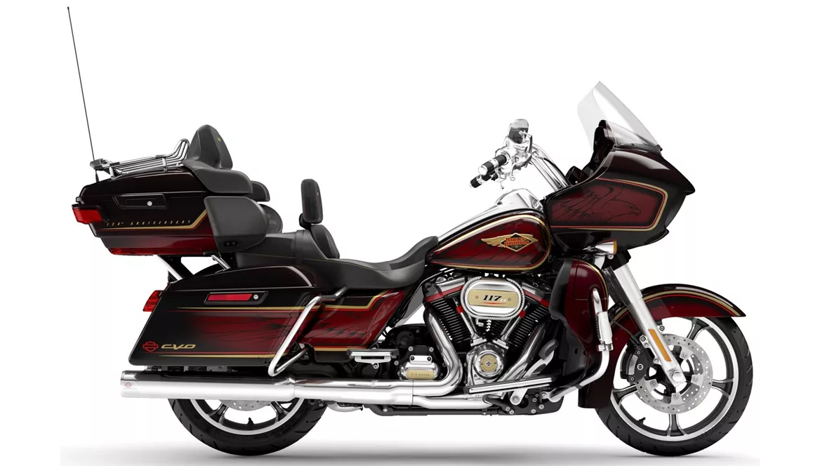 Harley-Davidson CVO Road Glide Limited Anniversary 2023 Harley-Davidson CVO Road Glide Limited Anniversary 2023