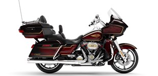 Harley-Davidson CVO Road Glide Limited Anniversary 2023 vs Suzuki Burgman 650 Executive 2020