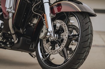 Harley-Davidson CVO Road Glide Limited Anniversary 2023 - Bild 10