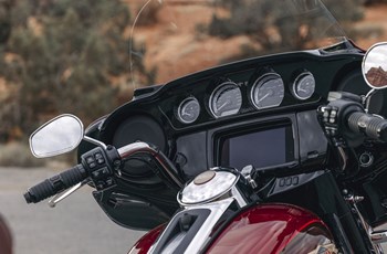 Harley-Davidson Touring Electra Glide Ultra Limited FLHTK 2023 - Bild 3