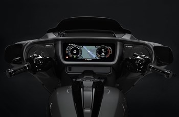 Harley-Davidson CVO Street Glide FLHXSE 2023 - Bild 5 Harley-Davidson CVO Street Glide FLHXSE 2023 - Bild 5