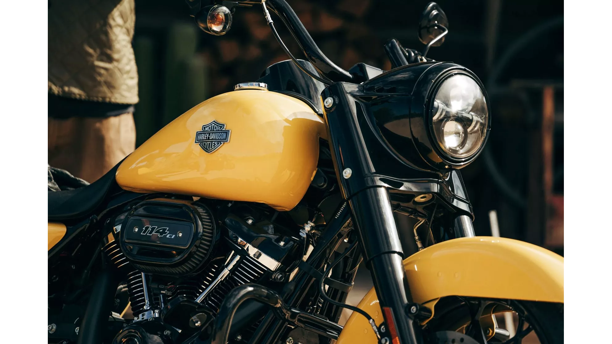 Harley-Davidson Touring Road King Special FLHRXS - Image 6 Harley-Davidson Touring Road King Special FLHRXS - Image 6