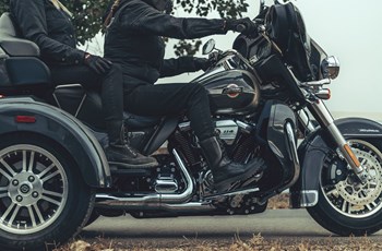 Harley-Davidson Tri Glide Ultra FLHTCUTG 2023 - Bild 15