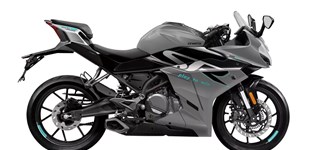 CFMOTO 300SR 2023 vs CFMOTO 300SR 2023