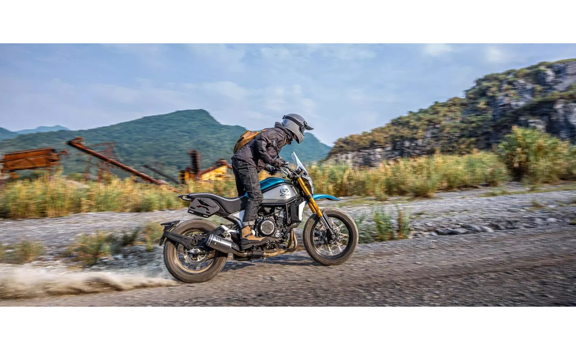 CFMOTO 700 CL-X Adventure 2023 CFMOTO 700 CL-X Adventure 2023
