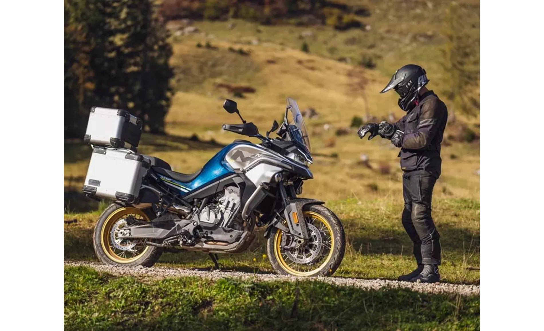 CFMOTO 800MT Touring 2023 CFMOTO 800MT Touring 2023