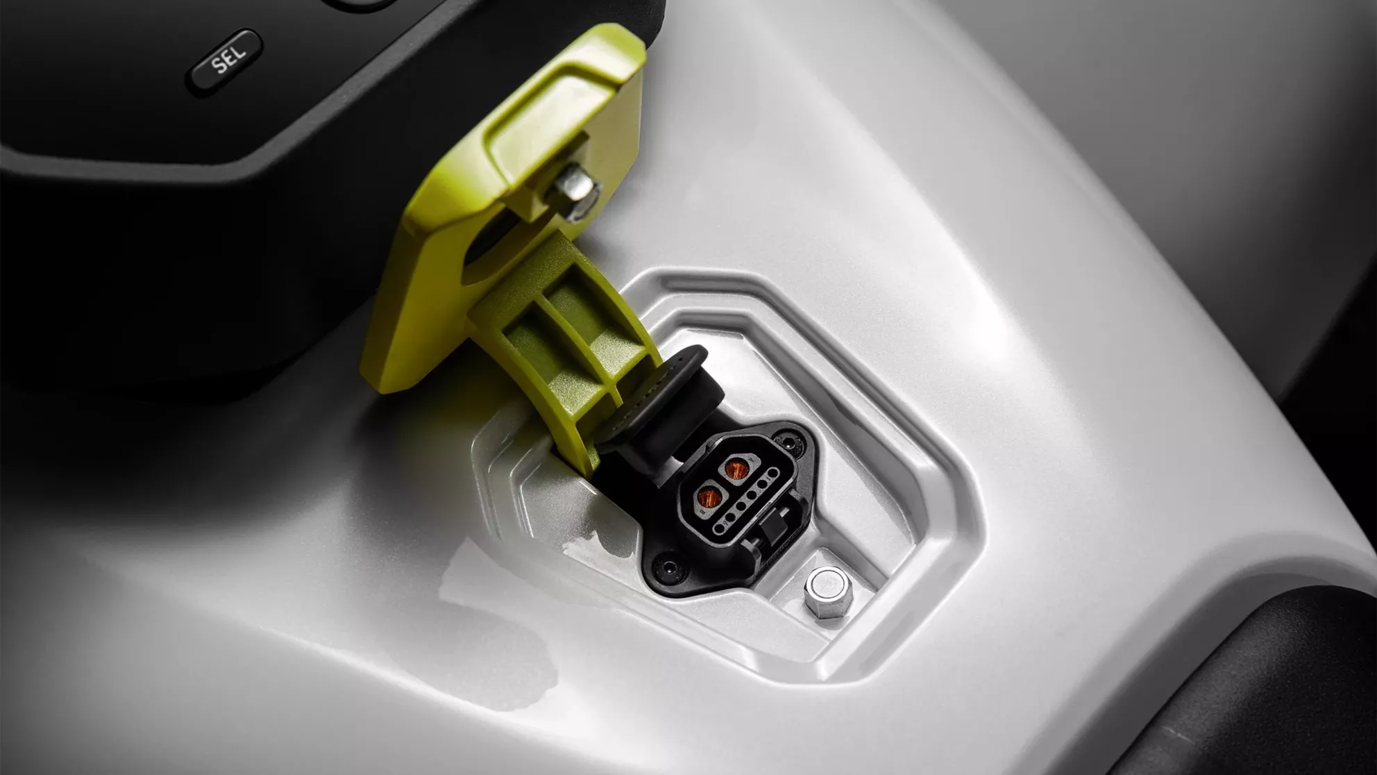 CFMOTO CFORCE EV110 - Image 3 CFMOTO CFORCE EV110 - Image 3